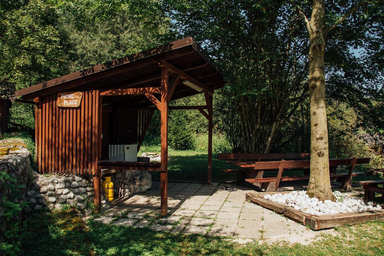 Top Rafting Center Bovec Exteriör bild